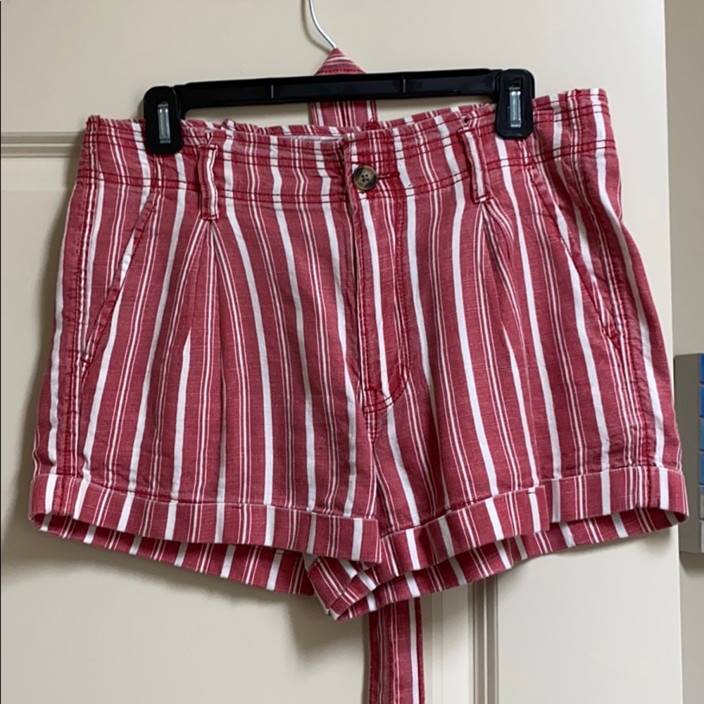 High wasted shorts